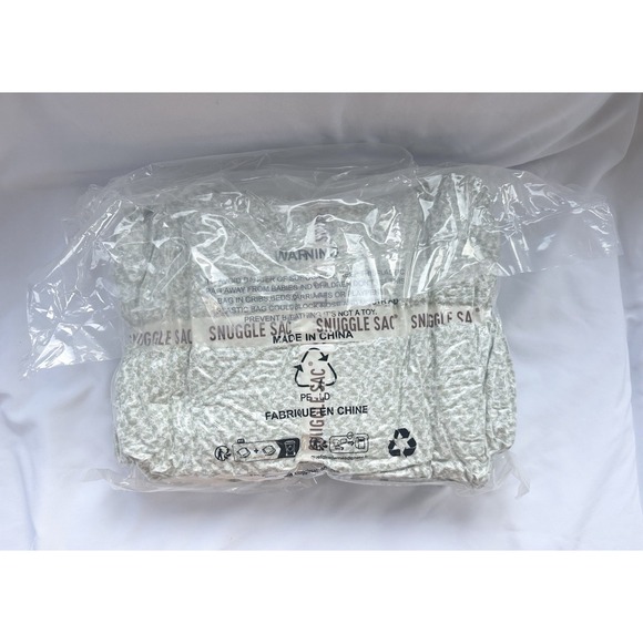 Snuggle Sac Twin Size Blanket Luxurious Microfiber, 60x80 Reversible Sage Green - Picture 6 of 7